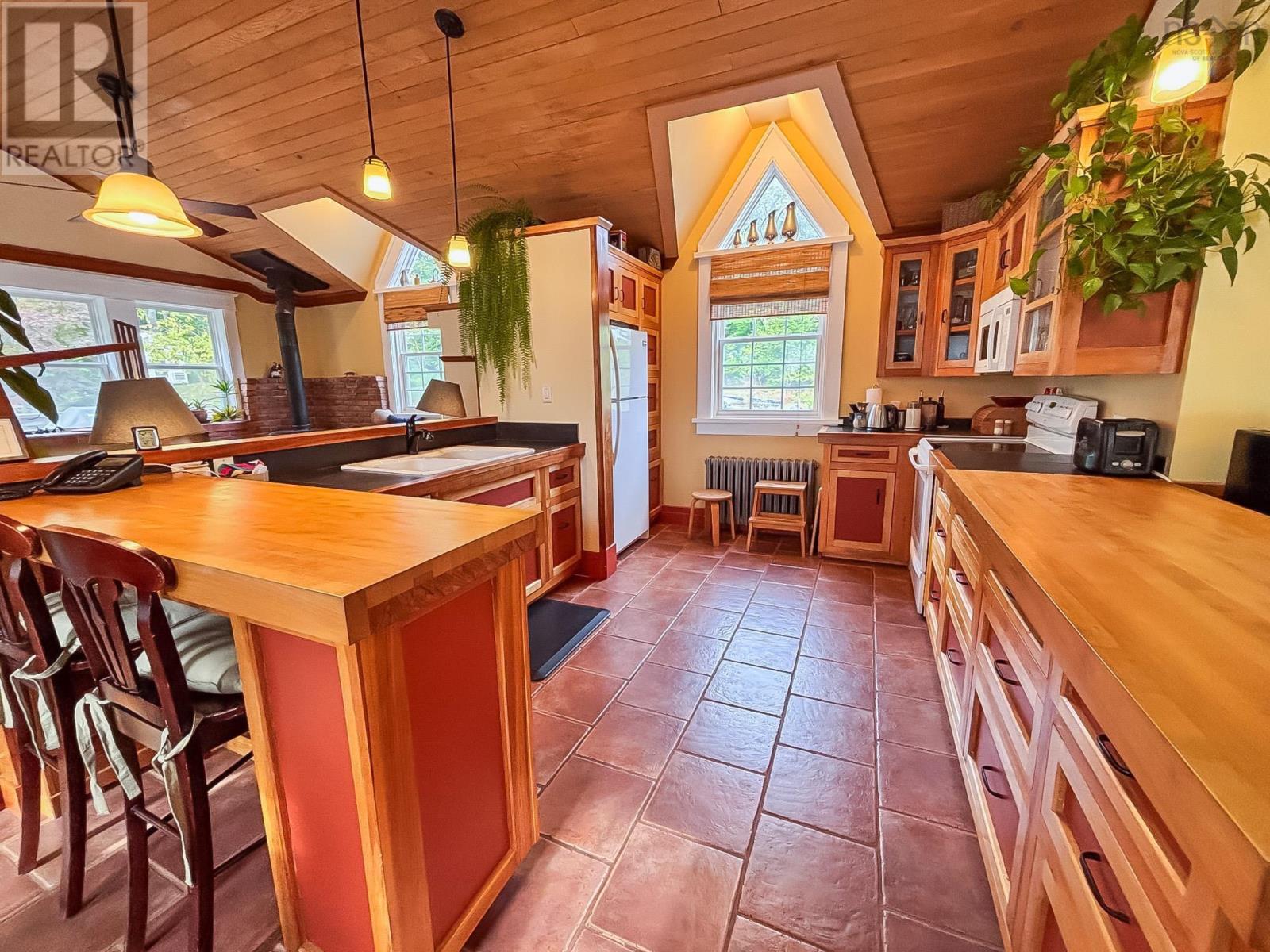 Property 18 of 49 of 57 King Street