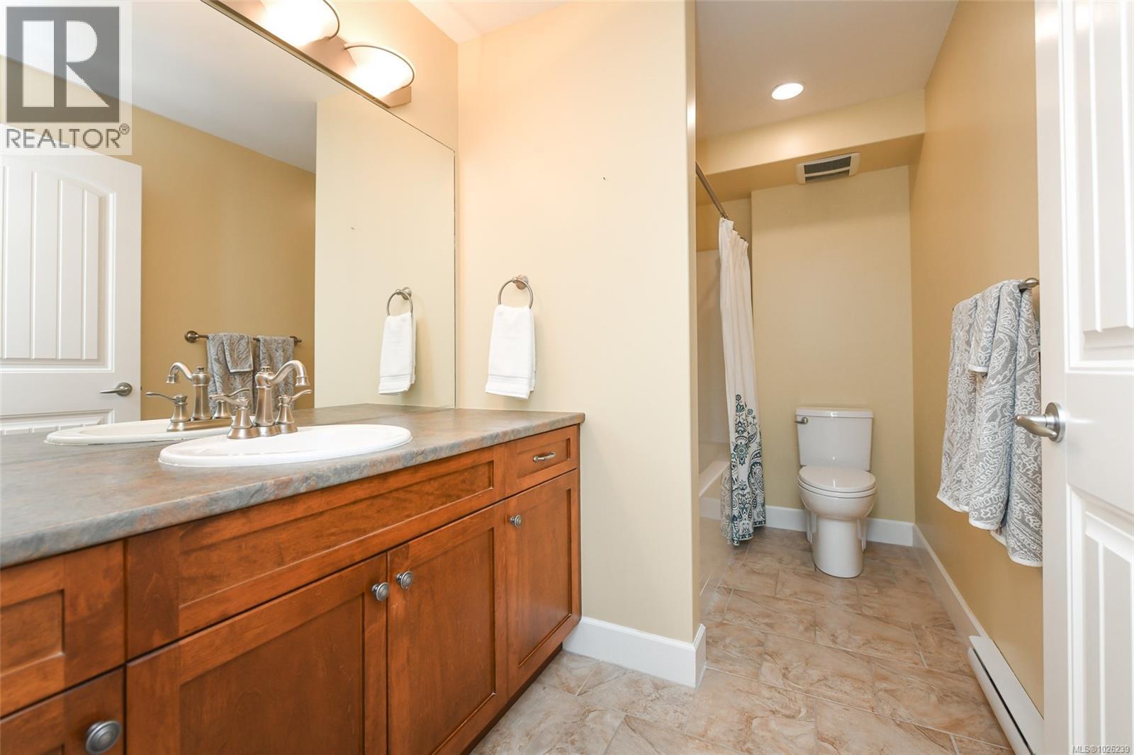 #102 199 31ST ST - 17