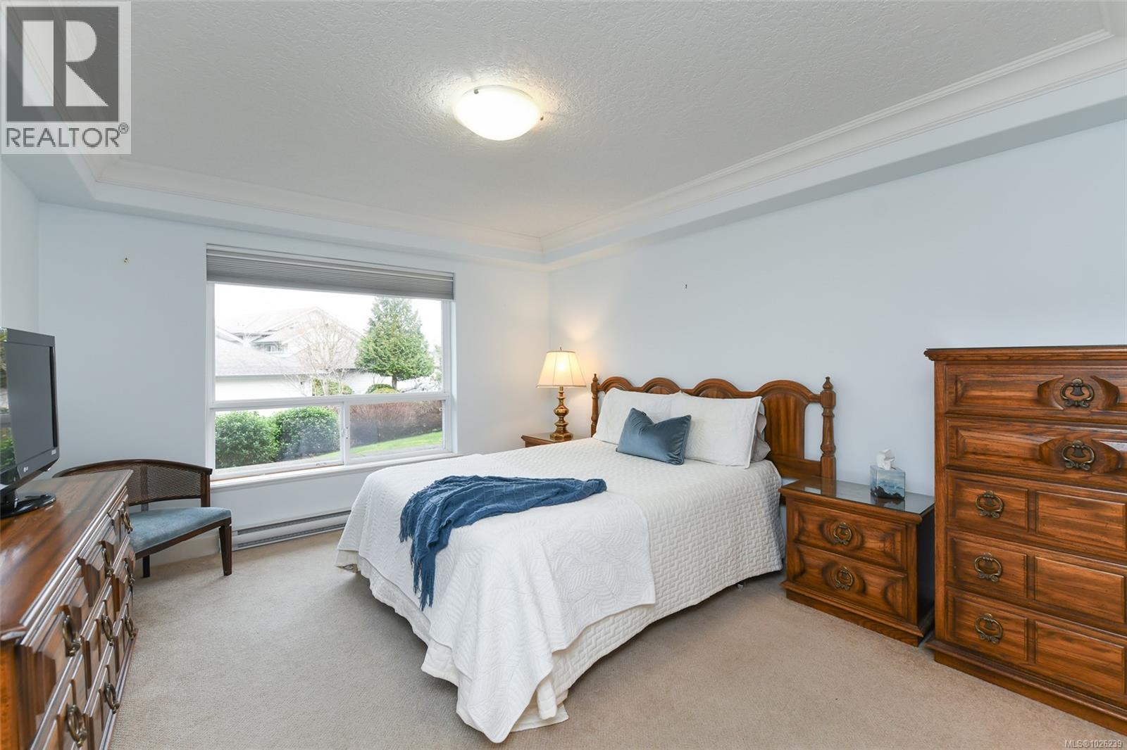 #102 199 31ST ST - 10