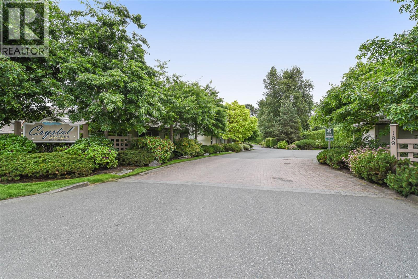 #102 199 31ST ST - Image 3