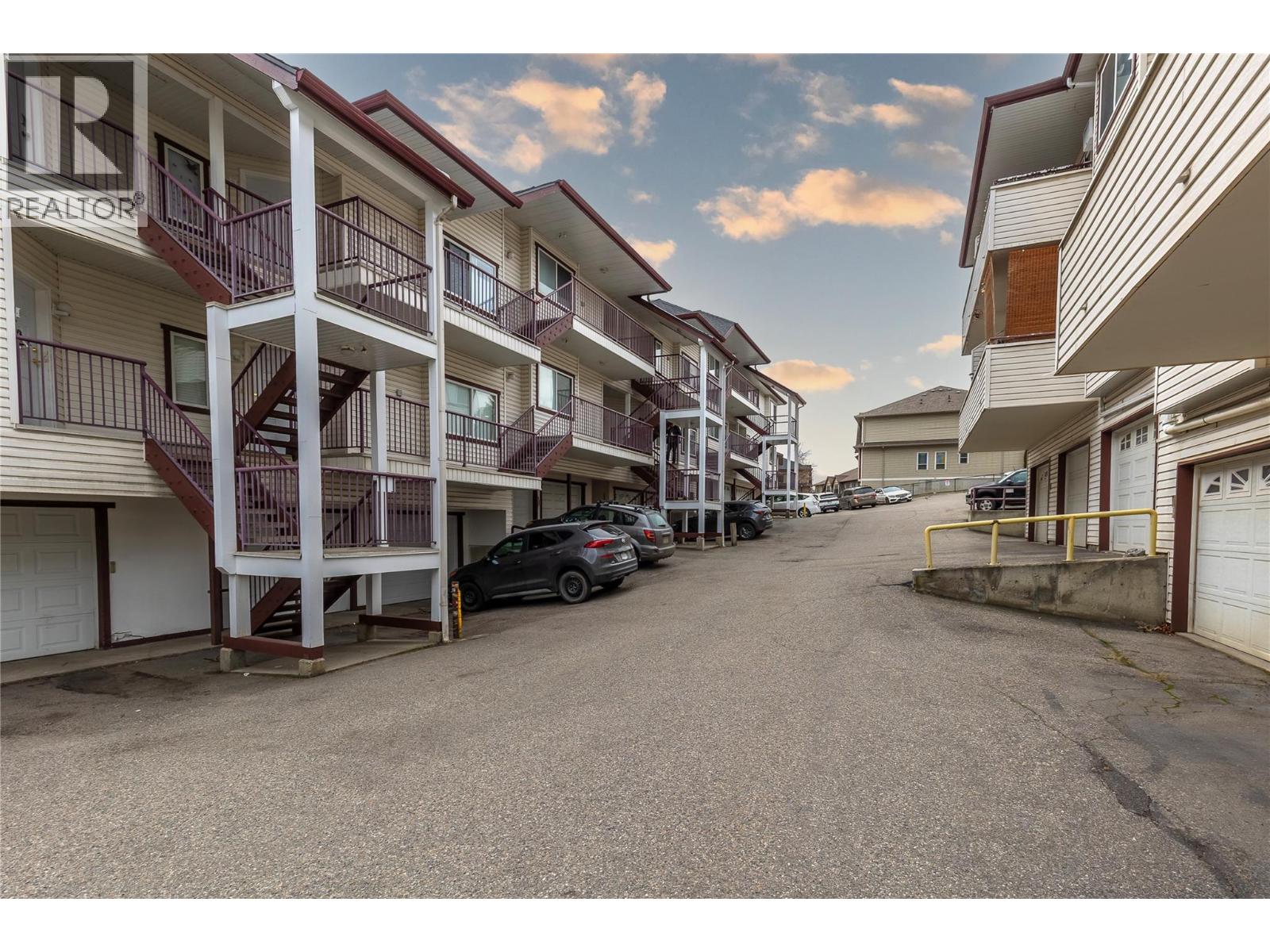 4800 Heritage Drive Unit# 11, Vernon