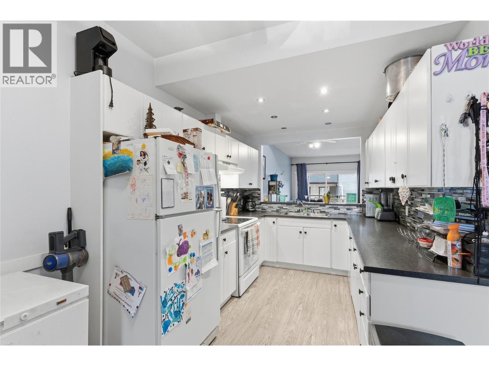 4800 Heritage Drive Unit# 11, Vernon