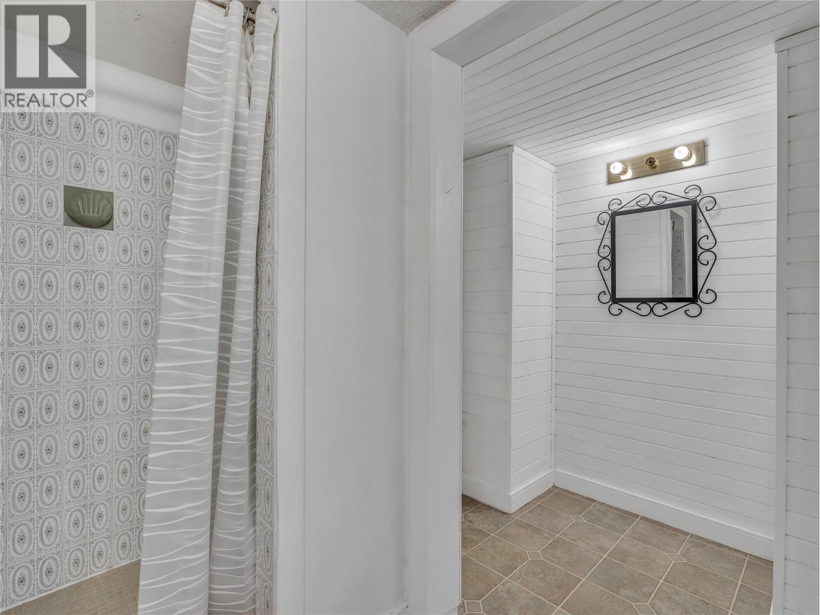  114 MURRAY Drive, Penticton