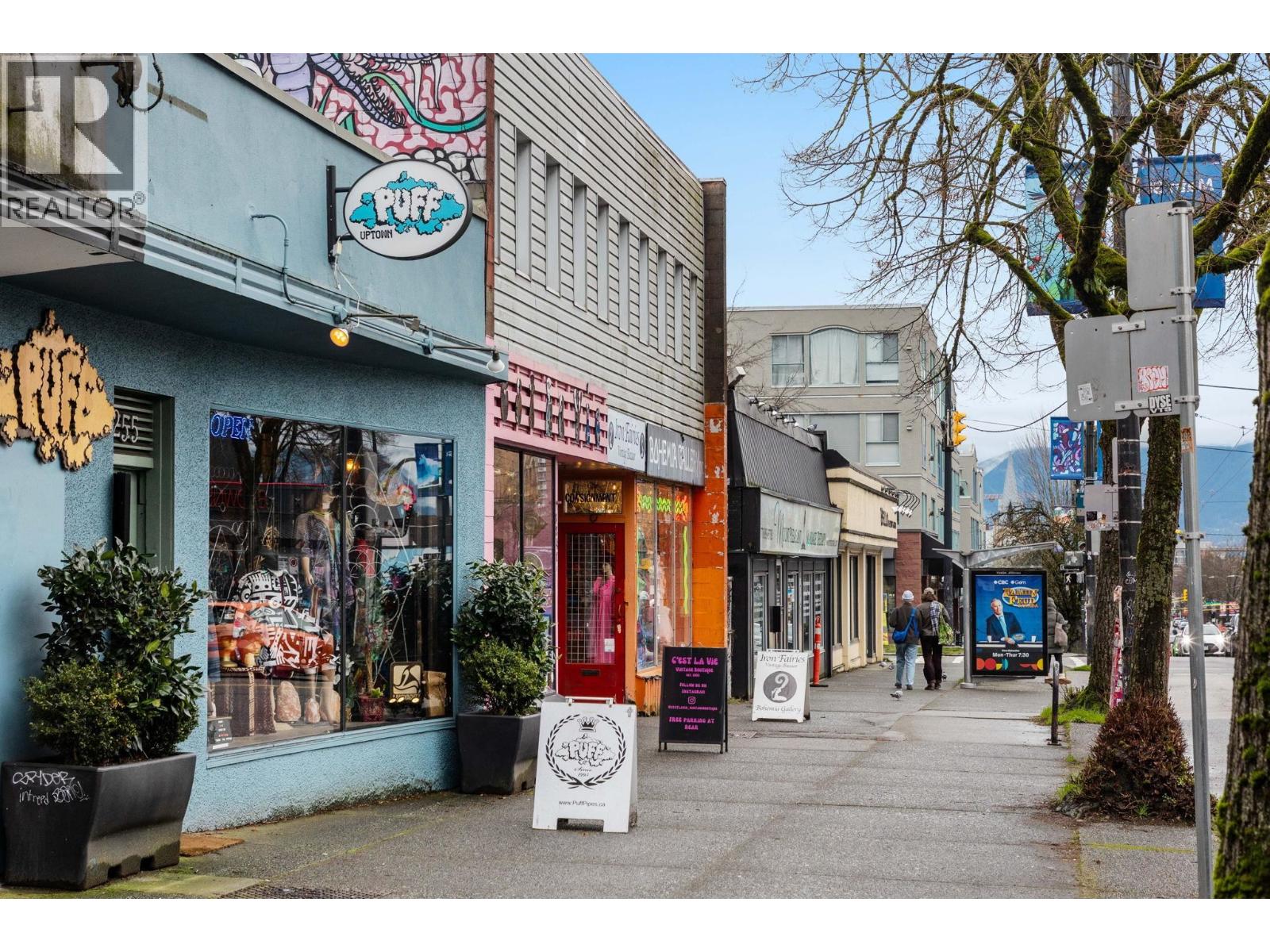 3187 PRINCE EDWARD STREET