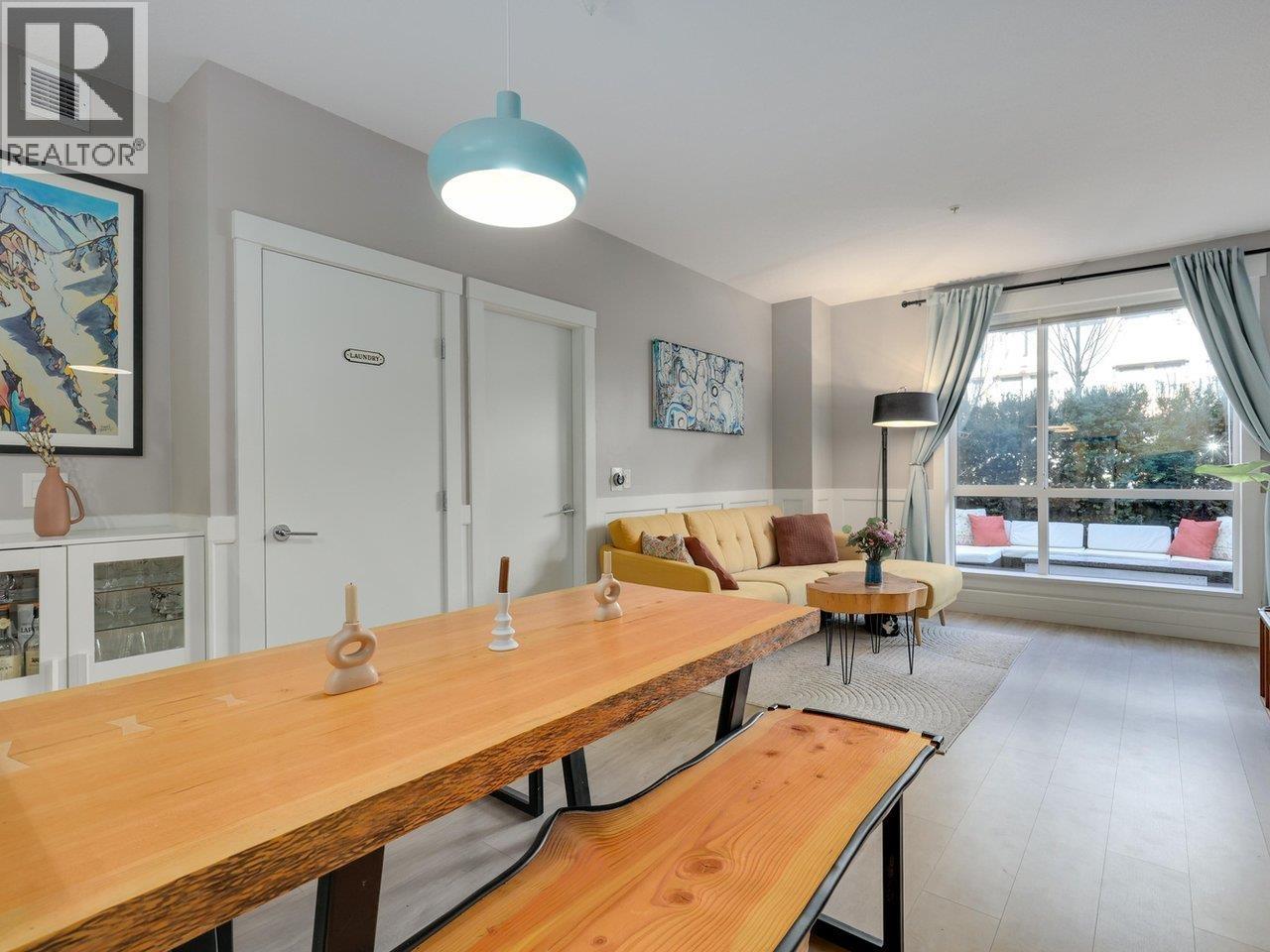 106 625 E 3RD STREET, North Vancouver