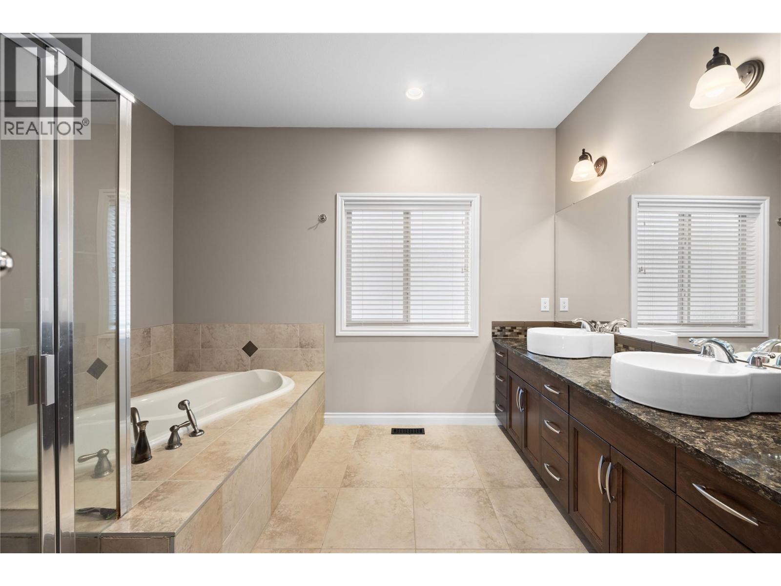 250 5165 Trepanier Bench Road, Peachland