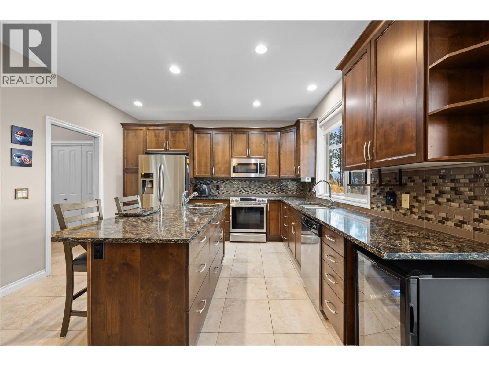 250 5165 Trepanier Bench Road, Peachland