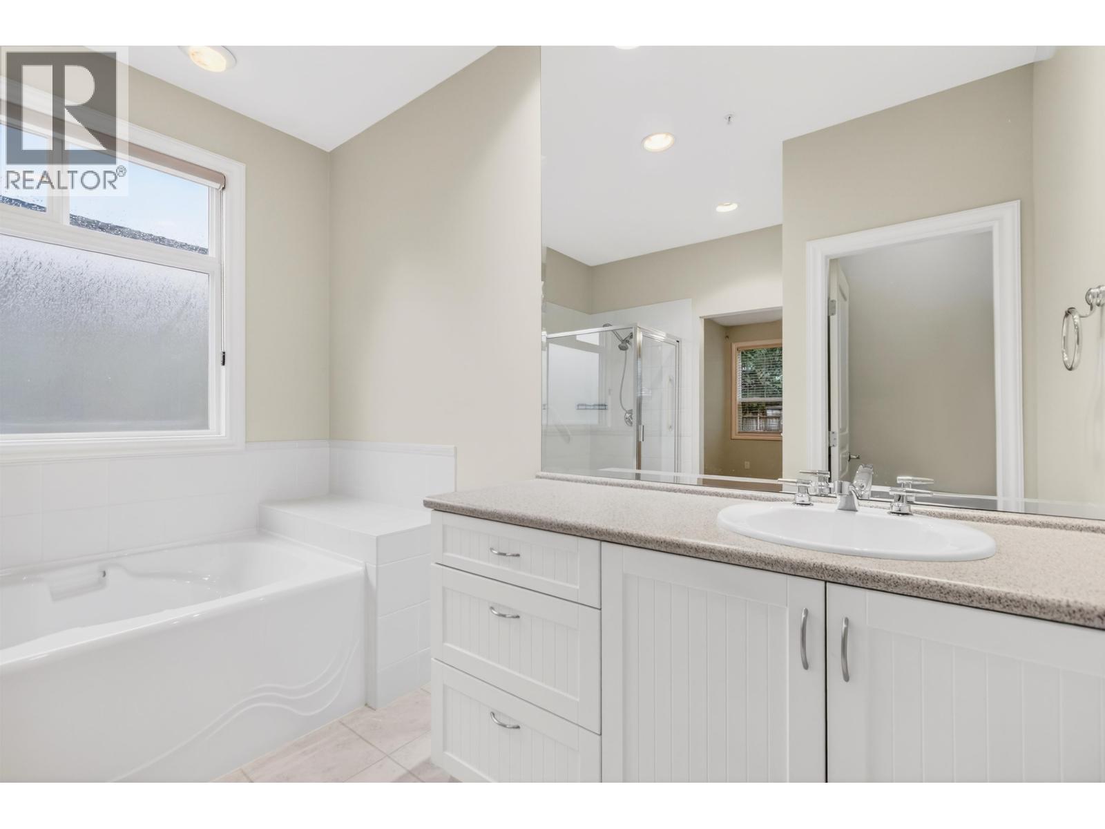 148 19639 MEADOW GARDENS WAY, Pitt Meadows