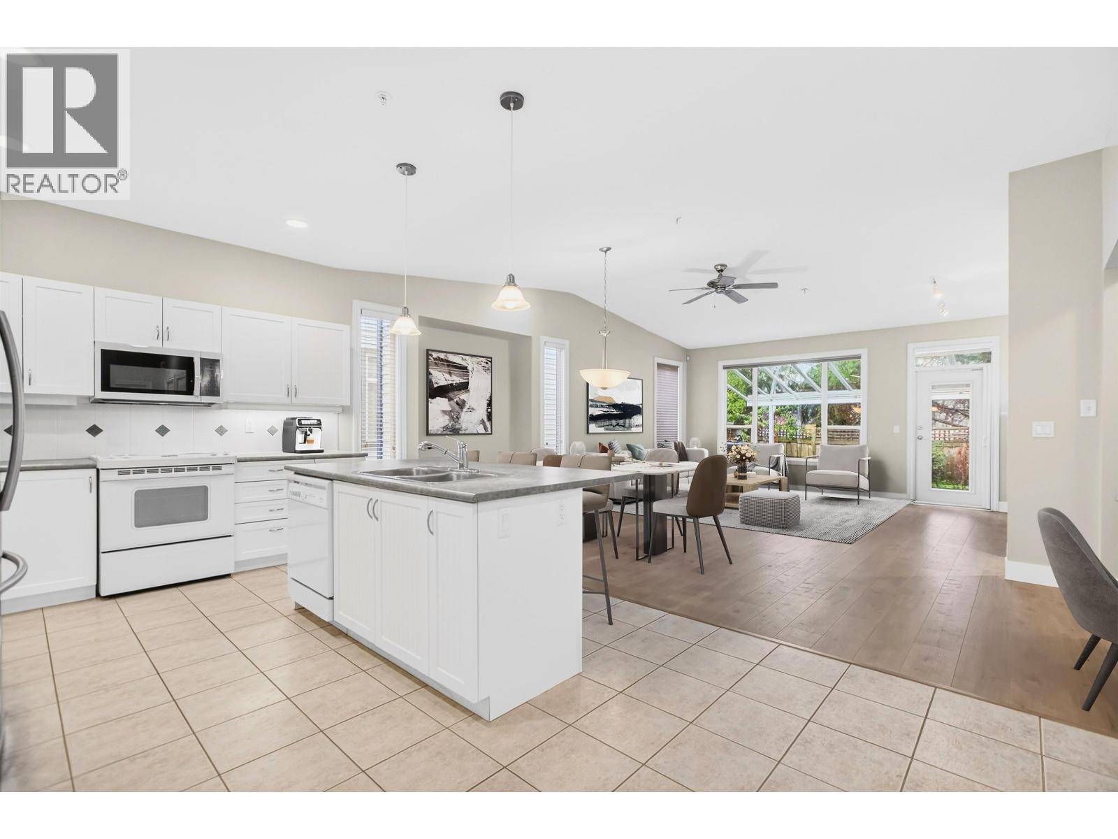 148 19639 MEADOW GARDENS WAY, Pitt Meadows