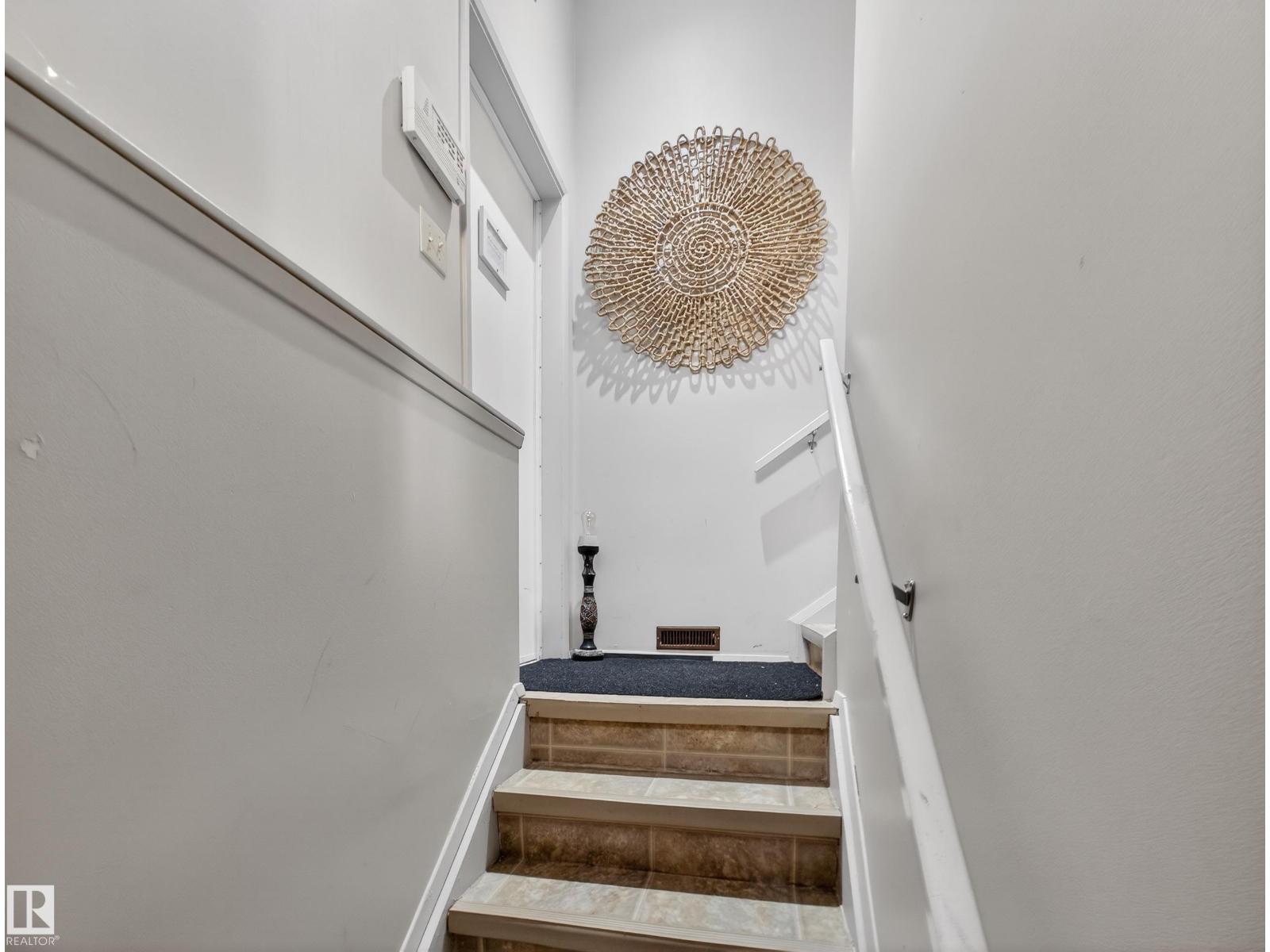 8616 106 ST NW, Edmonton