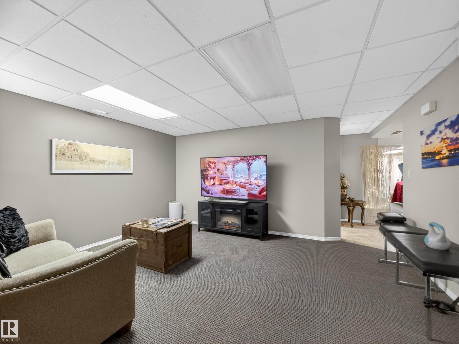 8616 106 ST NW, Edmonton