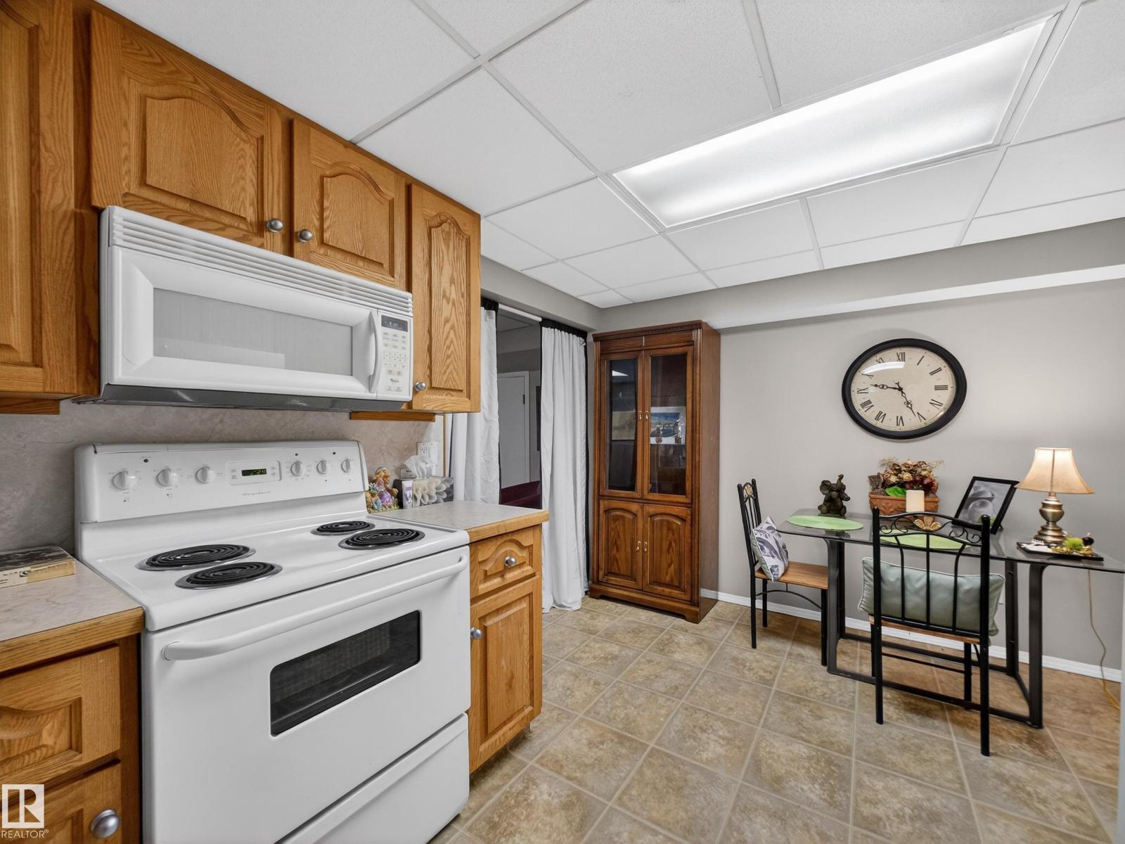 8616 106 ST NW, Edmonton