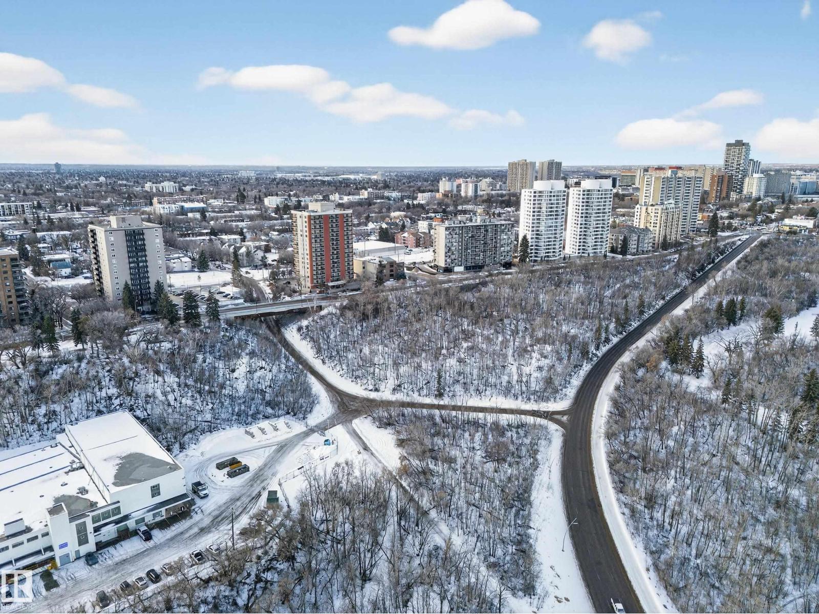 8616 106 ST NW, Edmonton