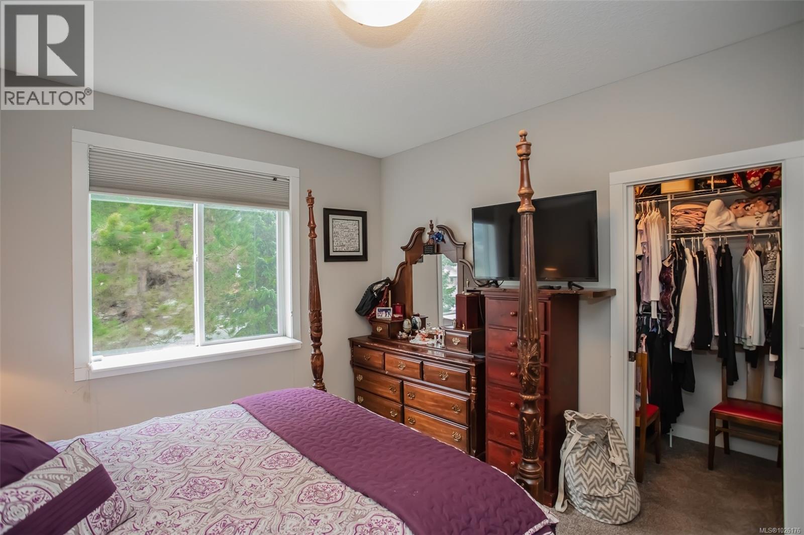 6033 Leah Lane, Nanaimo