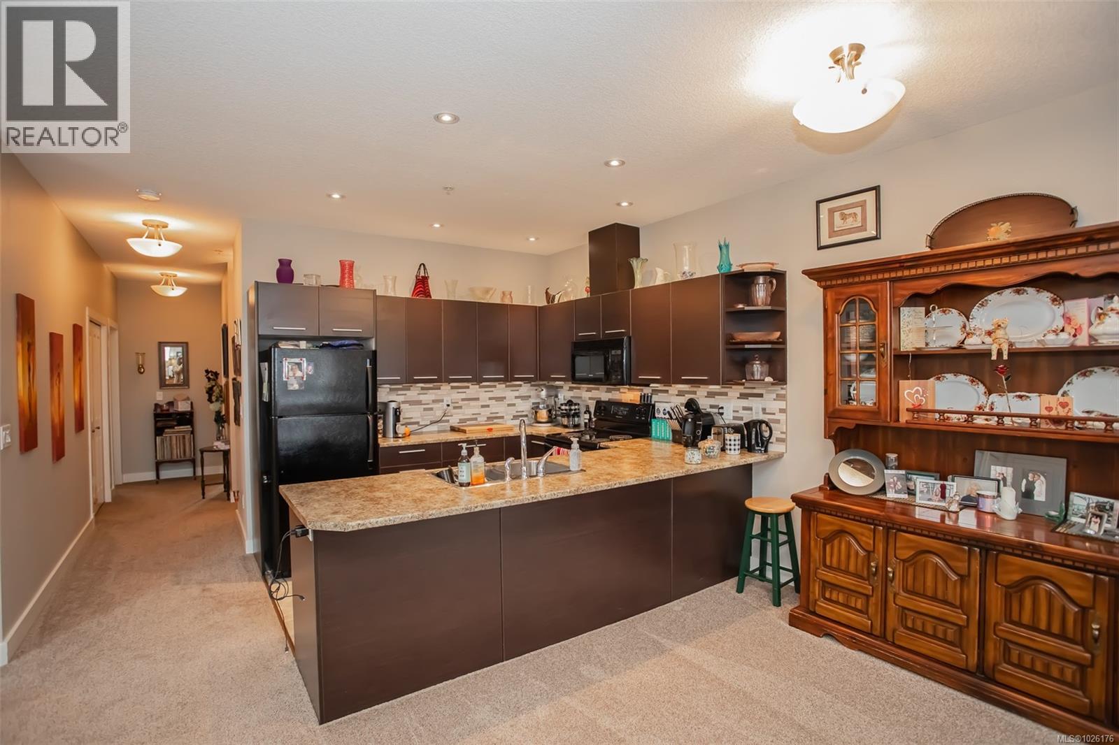 6033 Leah Lane, Nanaimo