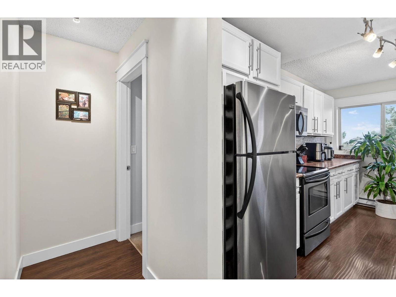 1810 SUMMIT Drive Unit# 9, Kamloops