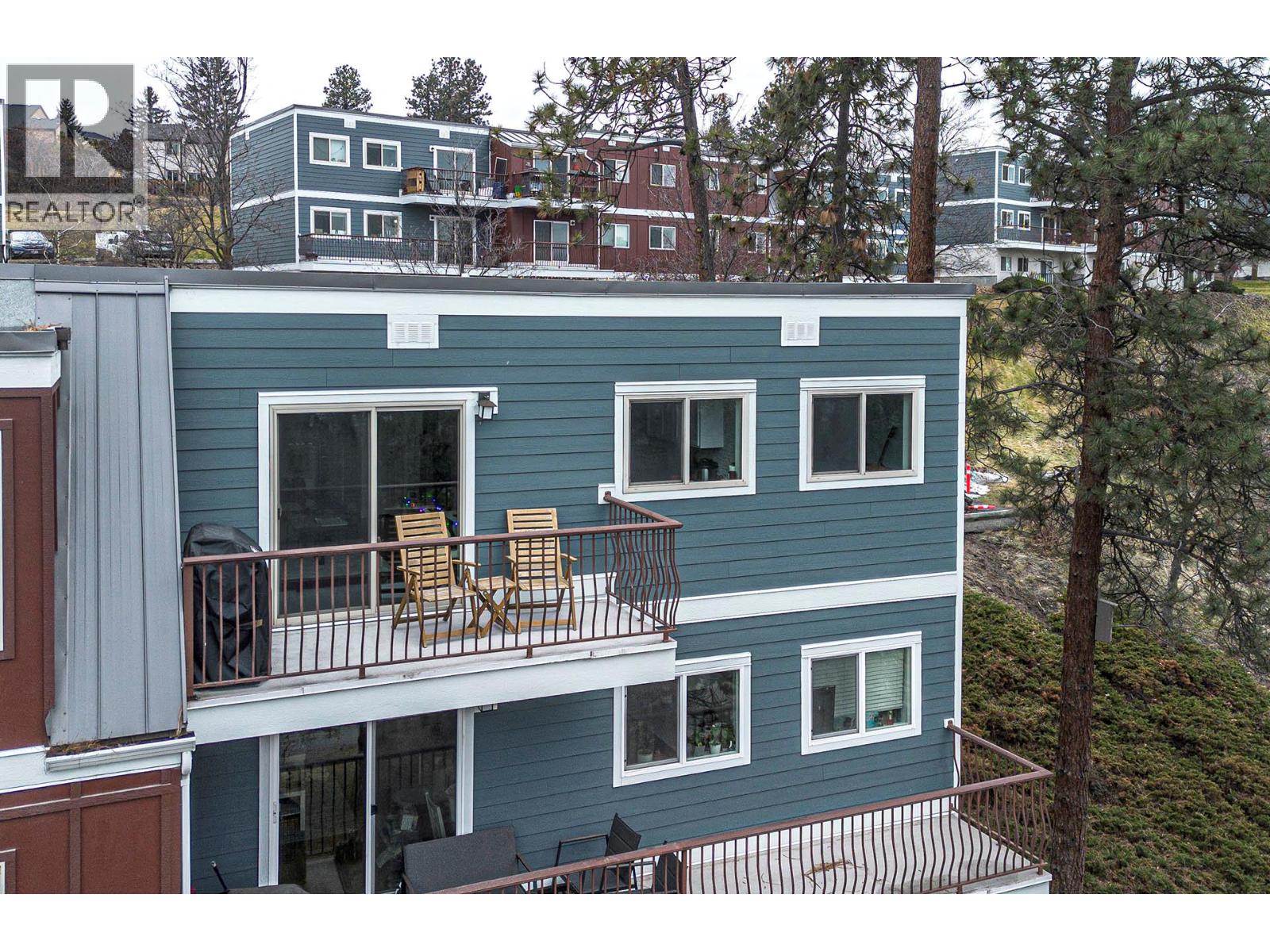 1810 SUMMIT Drive Unit# 9, Kamloops