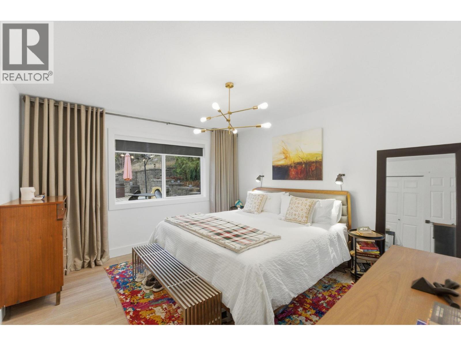 2492 Shannon View Drive, West Kelowna