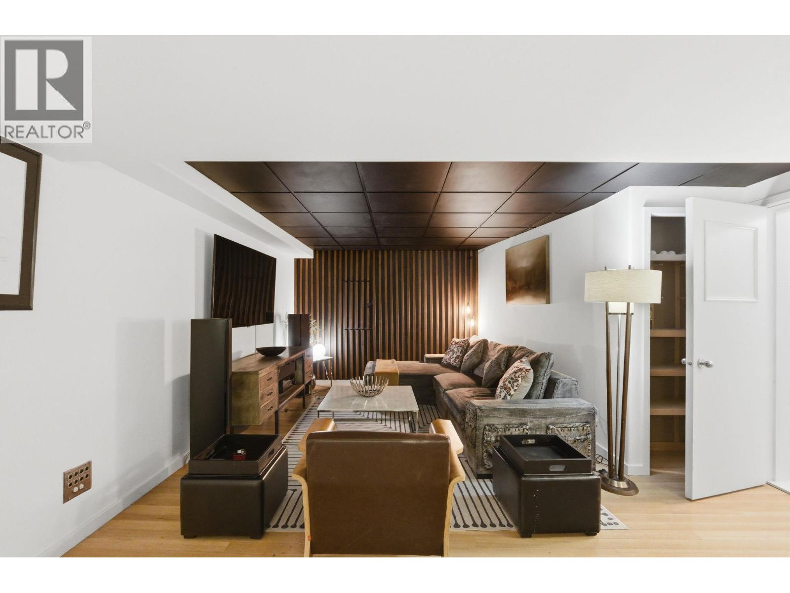 2492 Shannon View Drive, West Kelowna