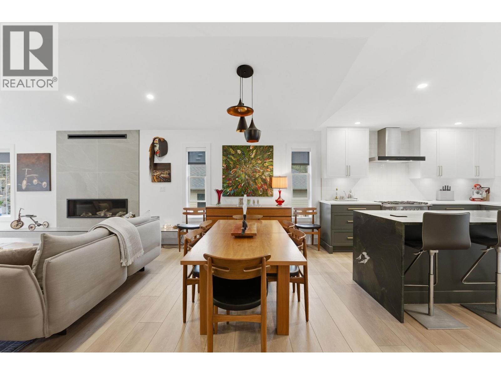 2492 Shannon View Drive, West Kelowna