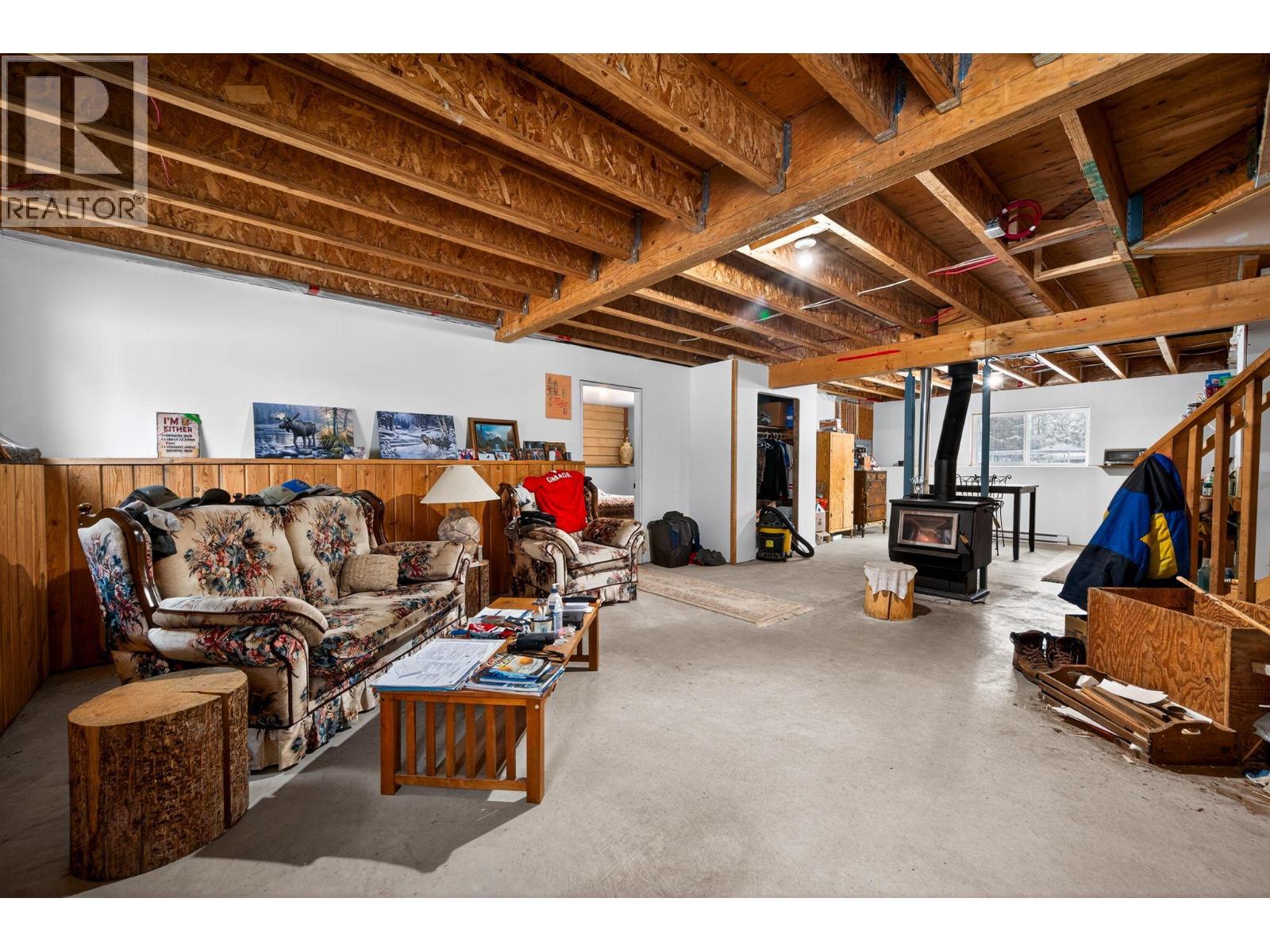 141 WADLEGGER ROAD - 30