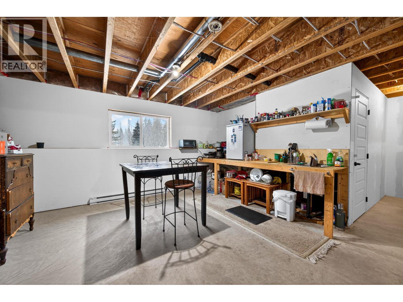 141 WADLEGGER ROAD - 33