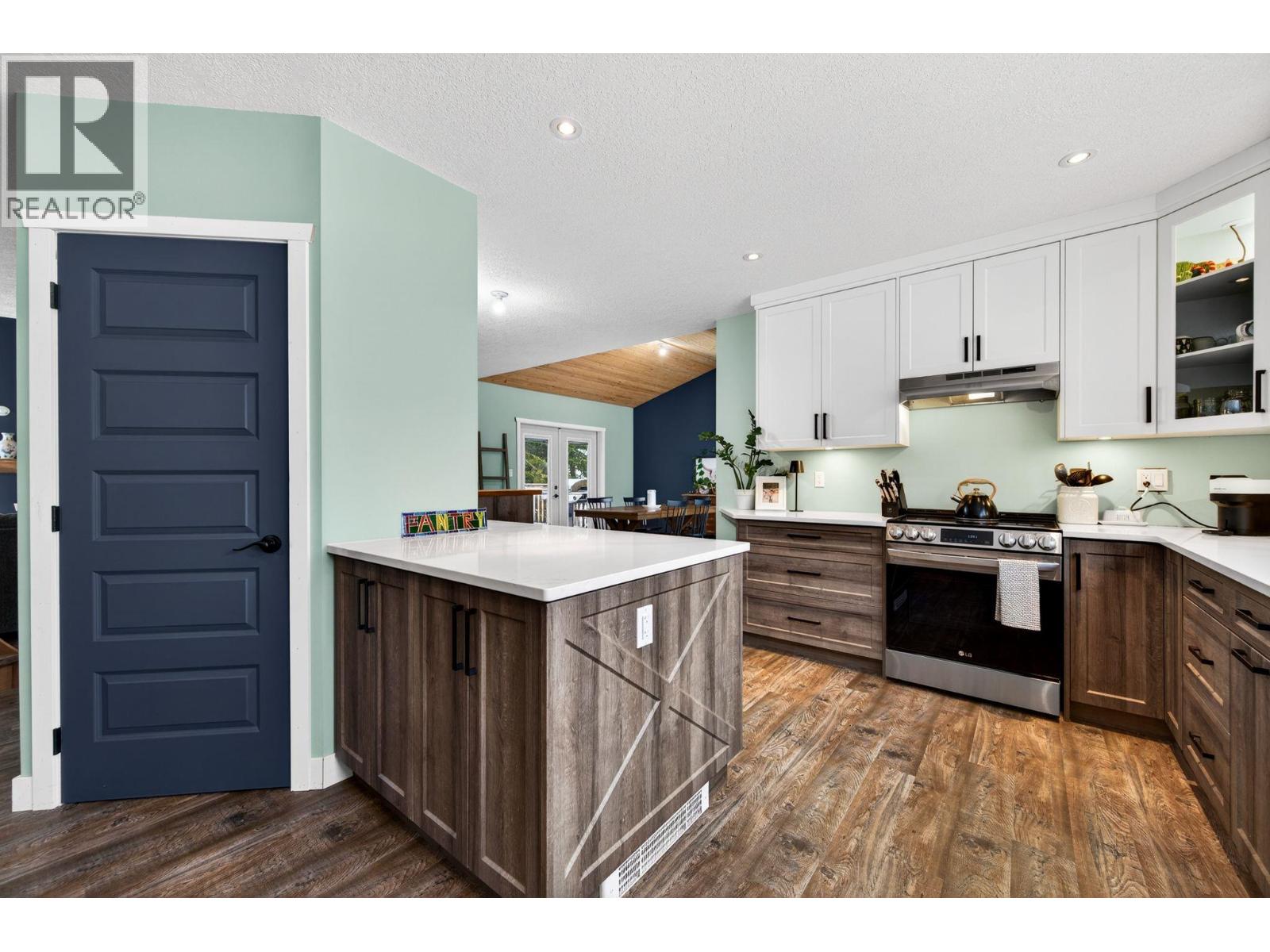 141 WADLEGGER ROAD - 6