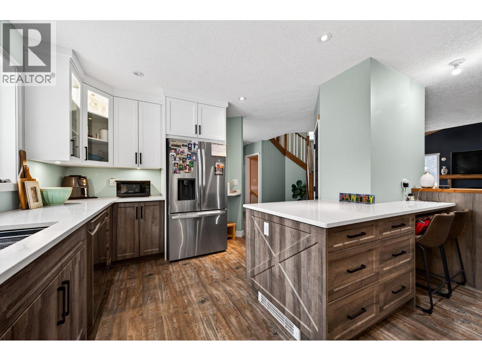 141 WADLEGGER ROAD - 8