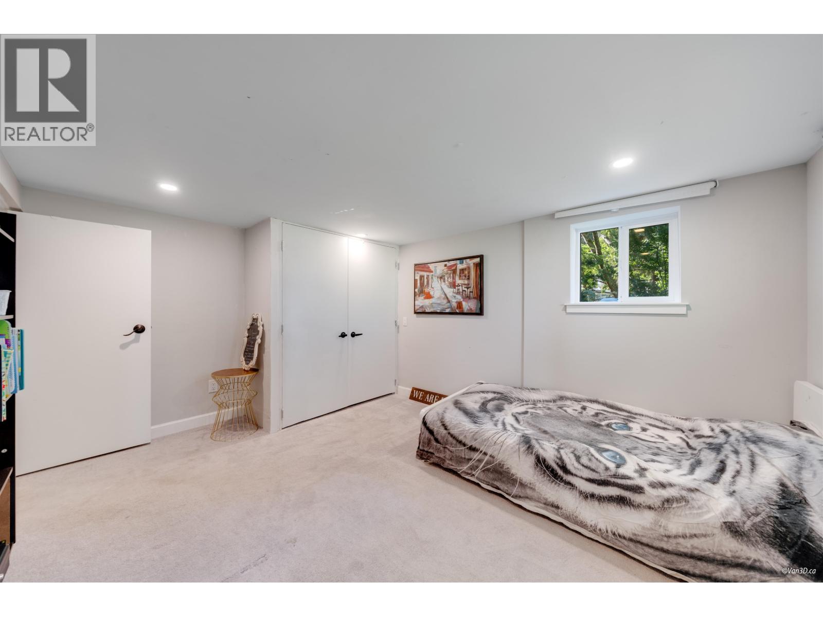 3870 EMERALD DRIVE, North Vancouver