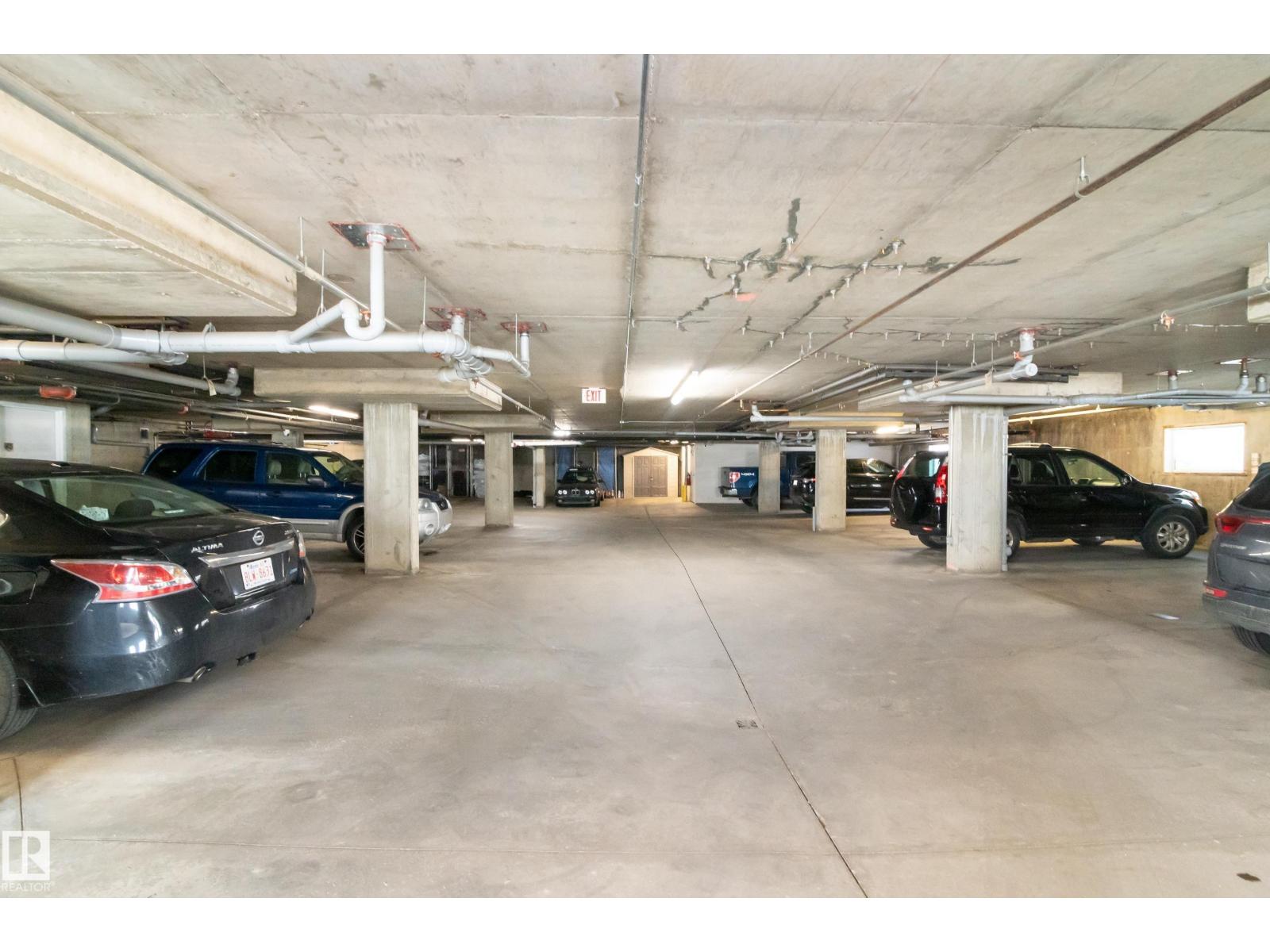 #201 10606 102 AV NW, Edmonton