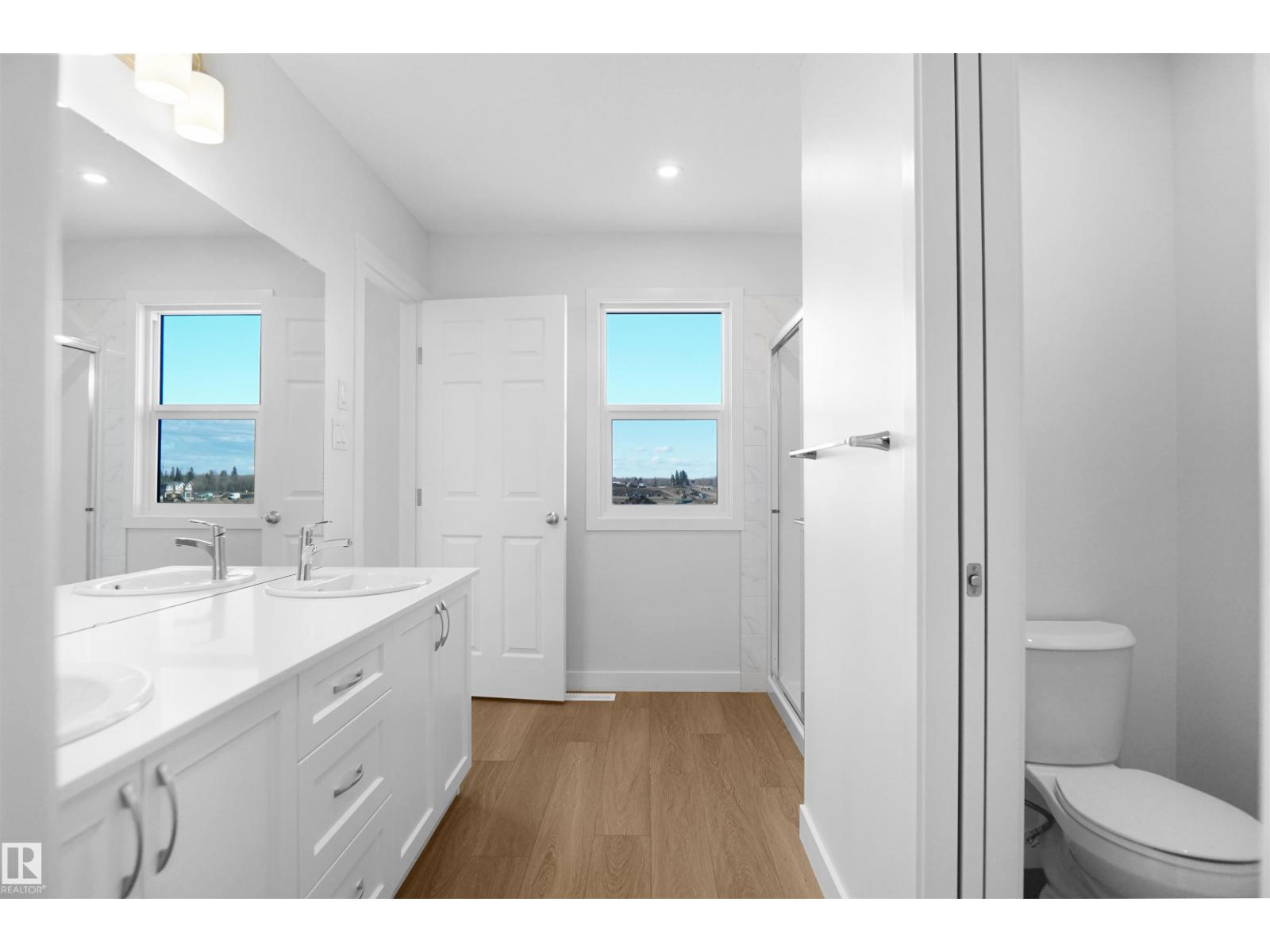 2124 210 ST NW, Edmonton