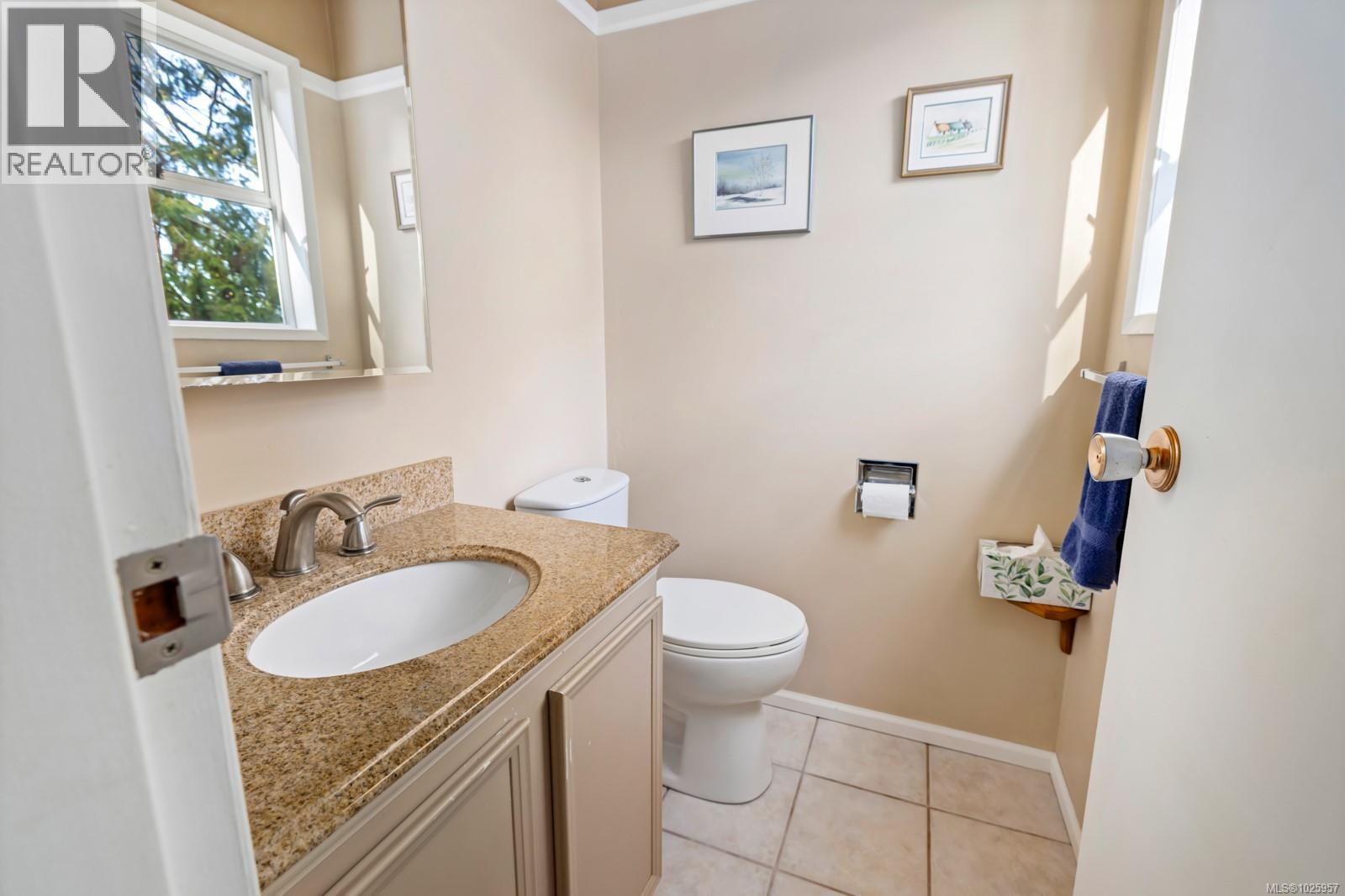 668 Bay Rd, Mill Bay