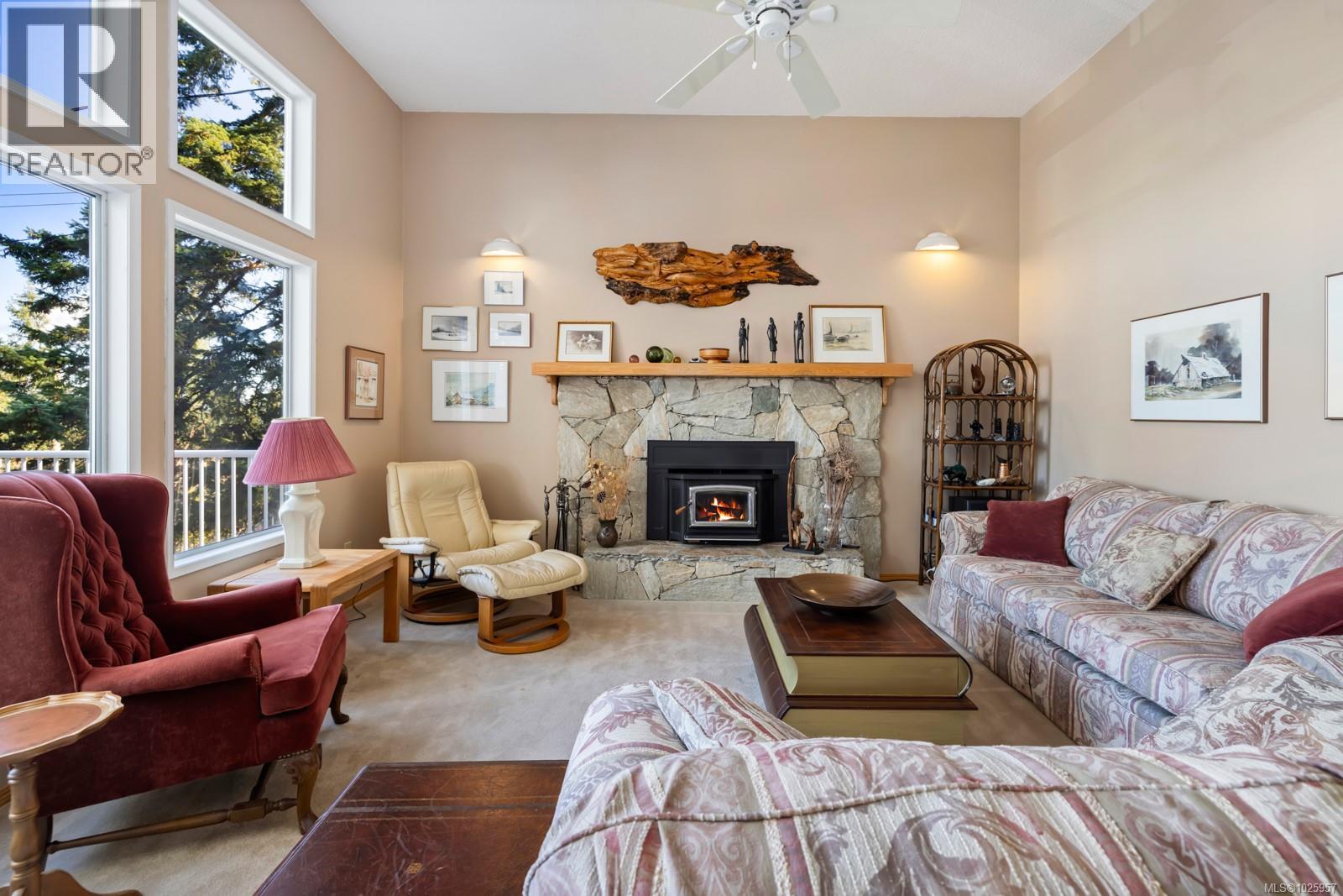 668 Bay Rd, Mill Bay