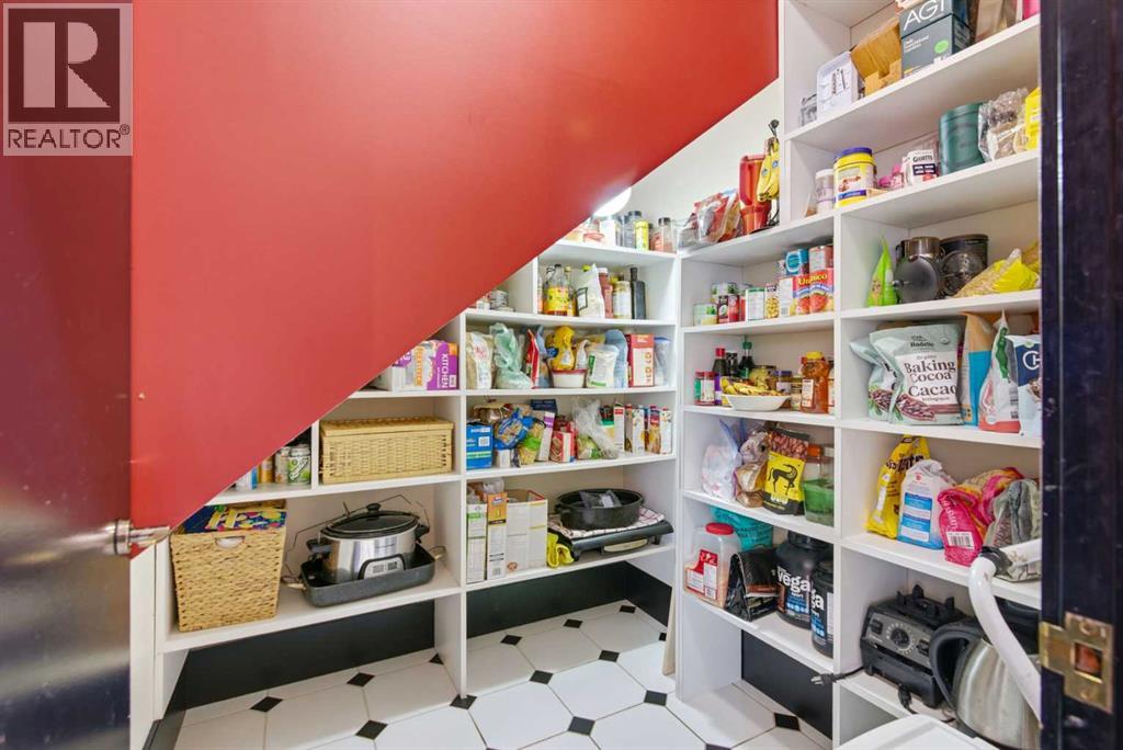 
          64 Patterson Mews Southwest
            <br/>
            <span>Calgary</span>
            , 
            <span>AB</span>
             <span>T3H2C6</span>
         - Photo 20