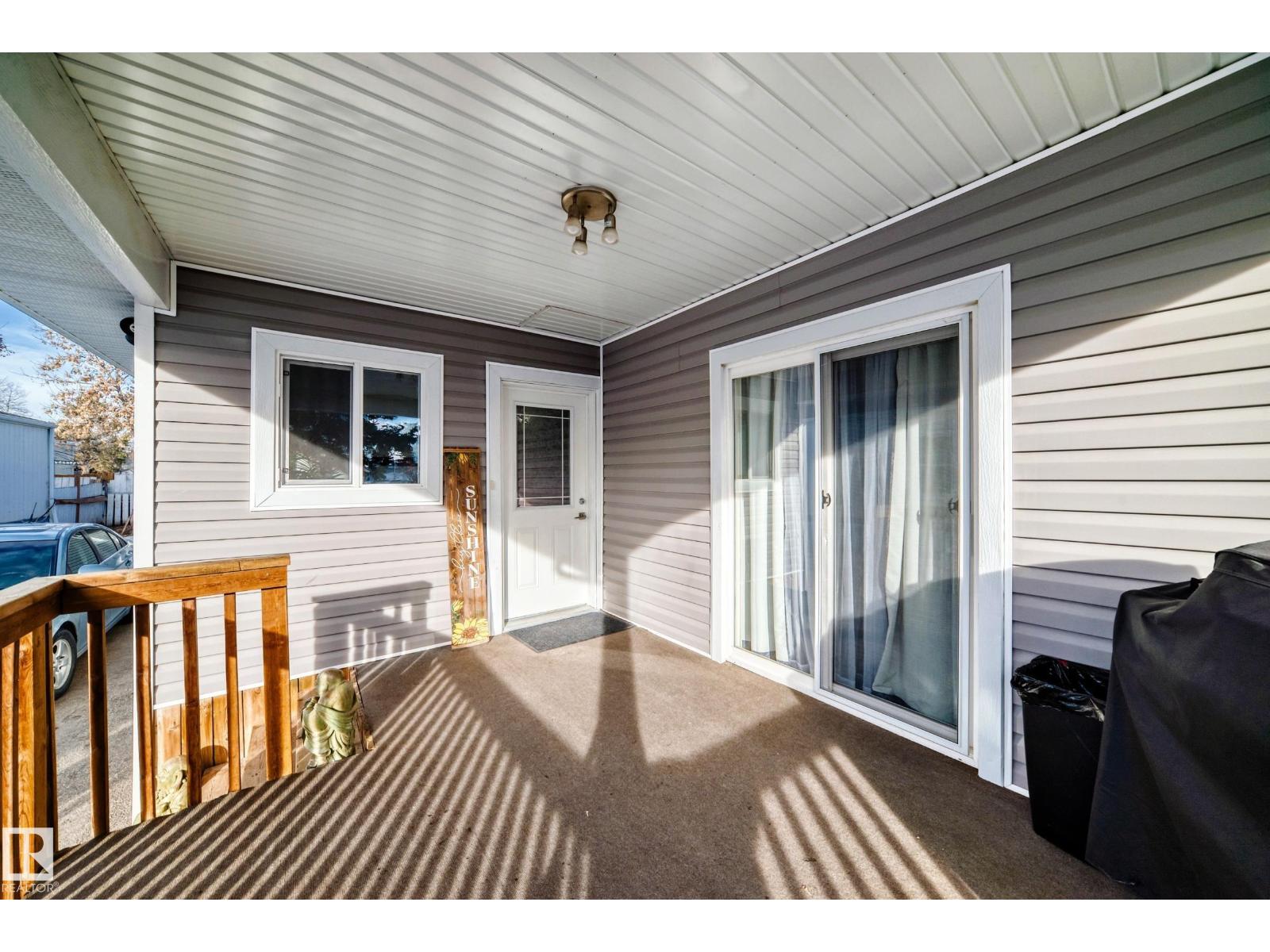 140 West View CR NW, Edmonton