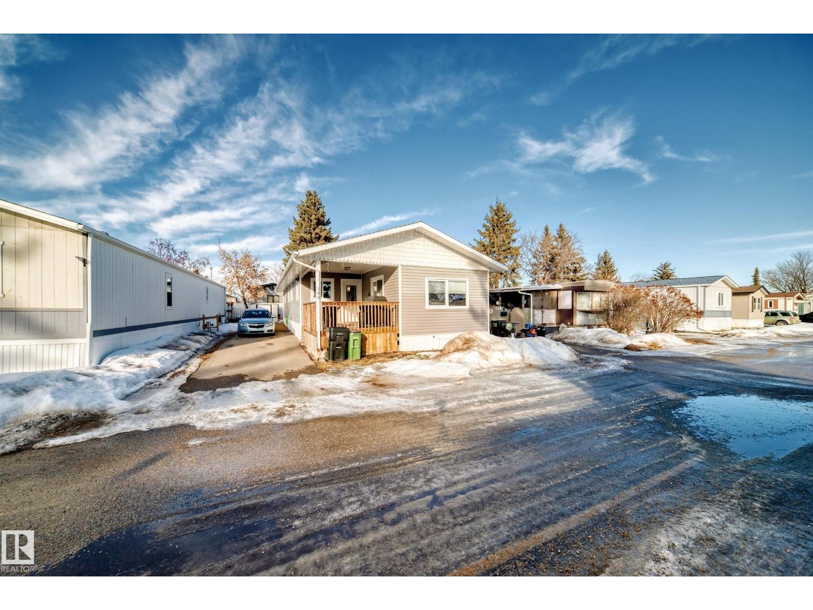 140 West View CR NW, Edmonton