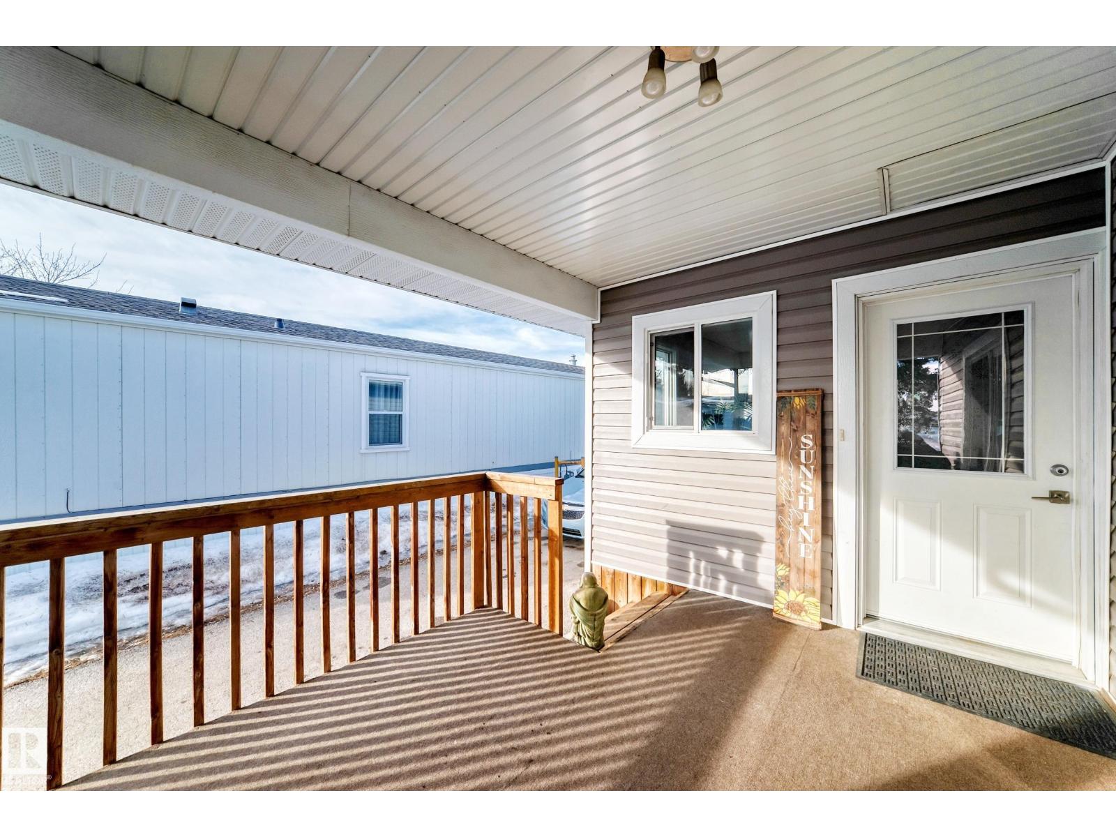 140 West View CR NW, Edmonton