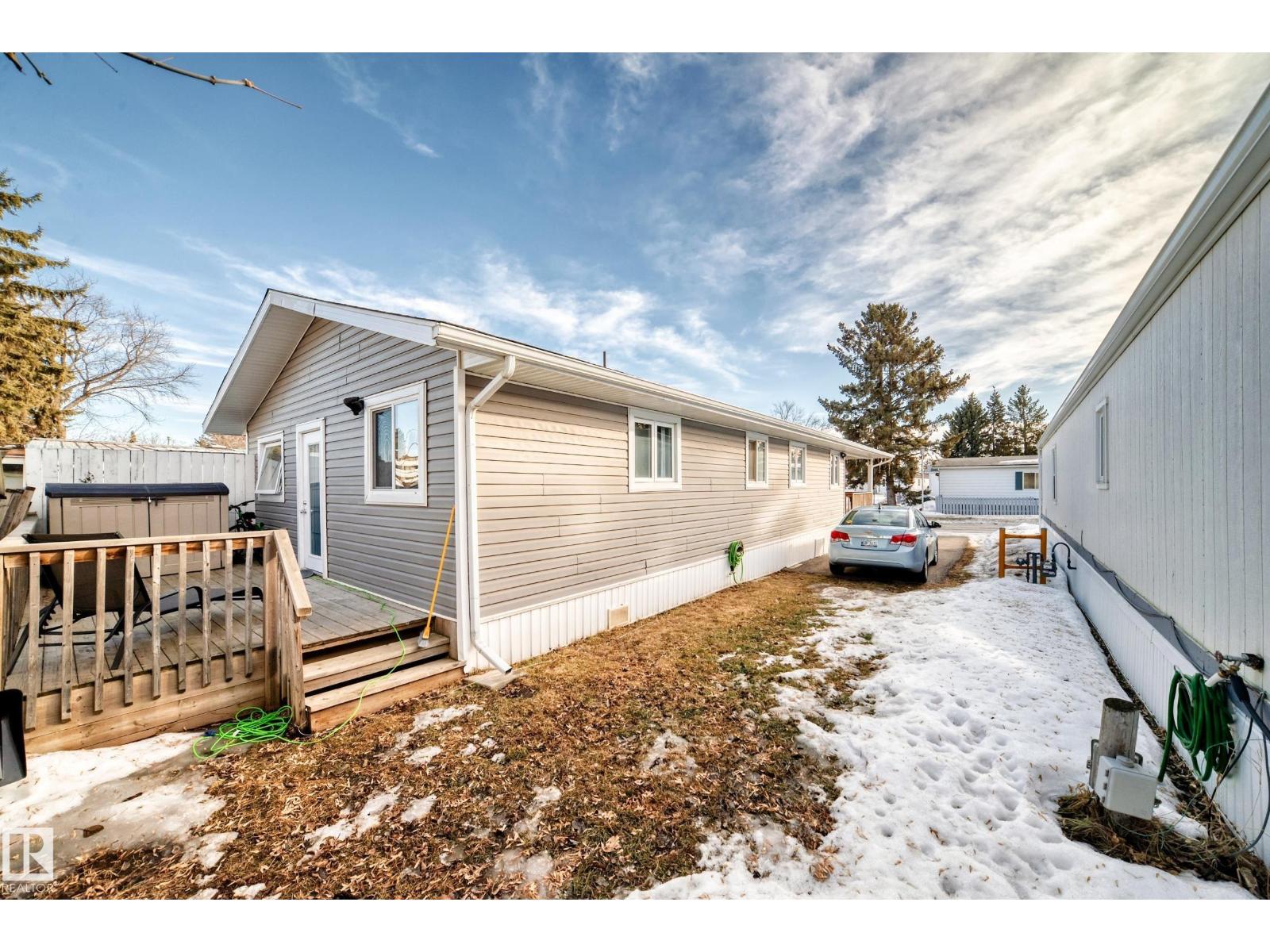 140 West View CR NW, Edmonton