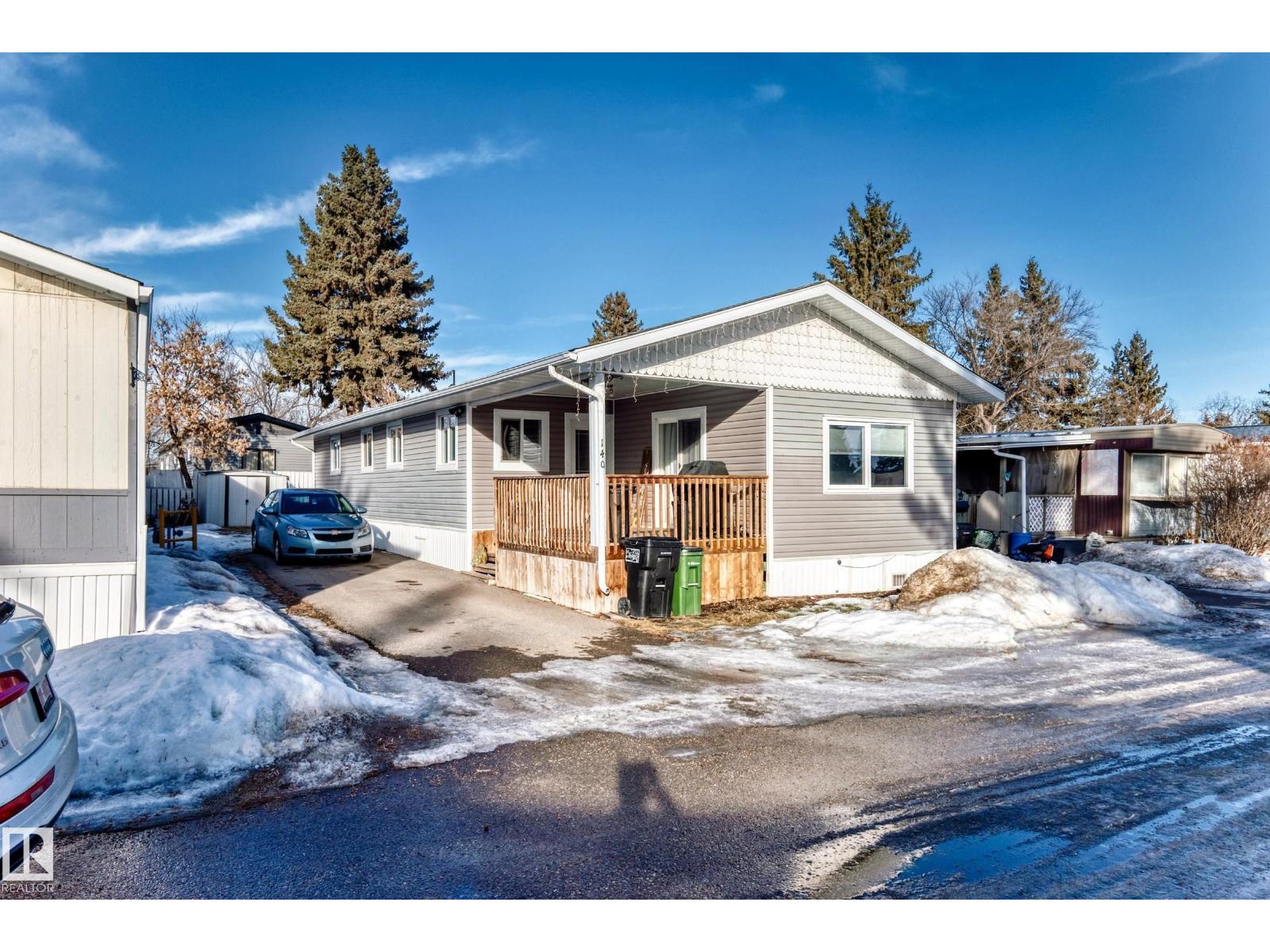 140 West View CR NW, Edmonton