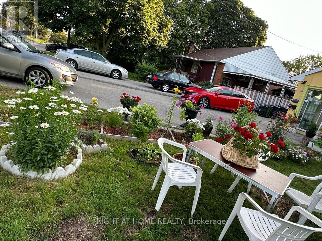 91 WESTCROFT DRIVE - Photo 2 of 17, Toronto (West Hill), Ontario