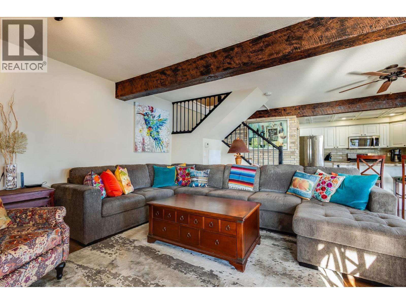 6271 Renfrew Road, Peachland