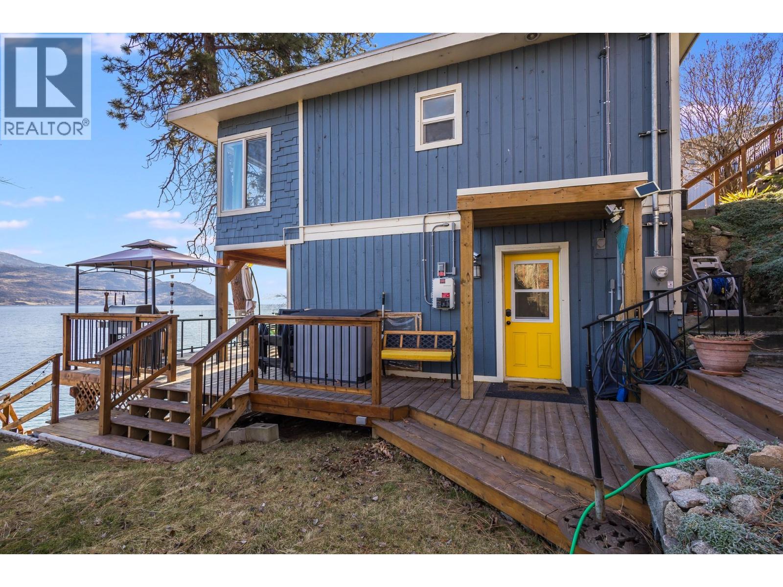 6271 Renfrew Road, Peachland
