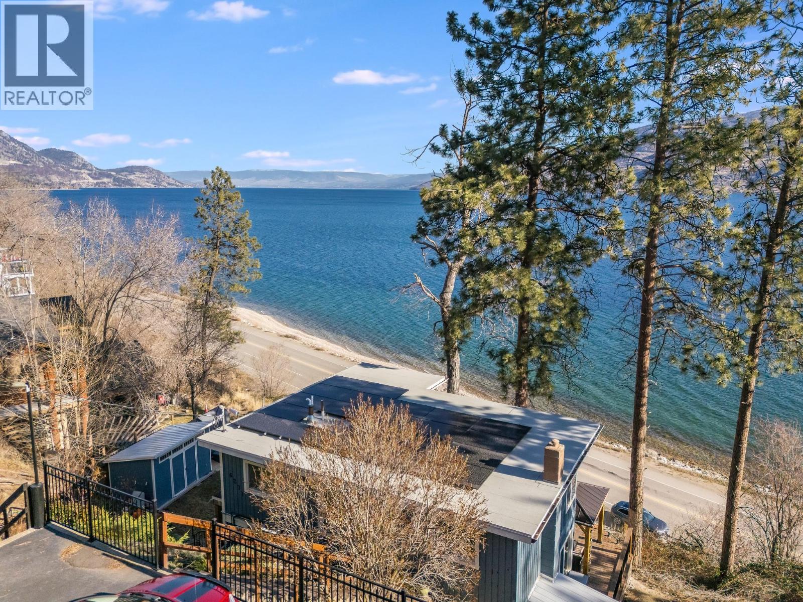 6271 Renfrew Road, Peachland