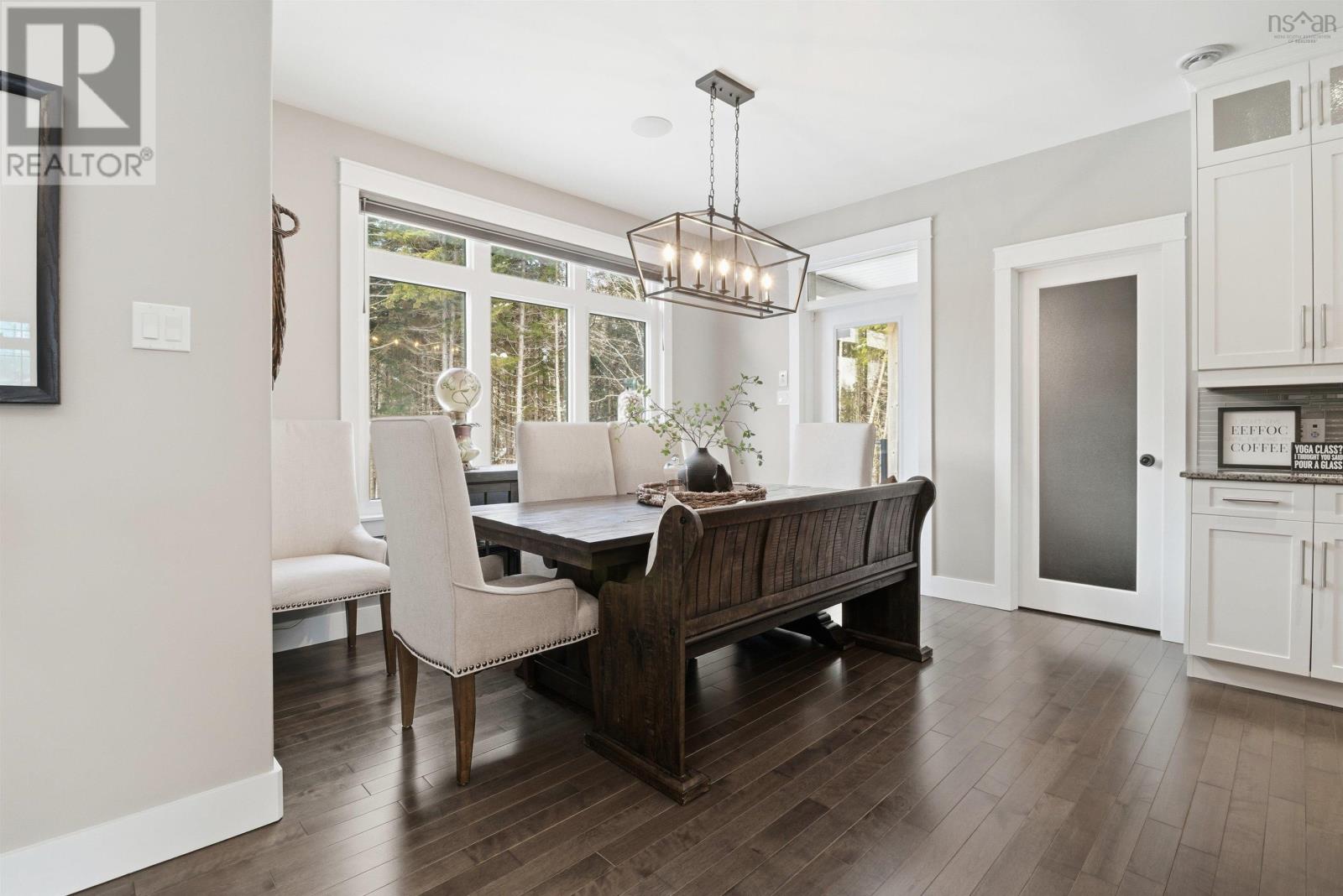 Property 15 of 49 of 12 Poplar Way