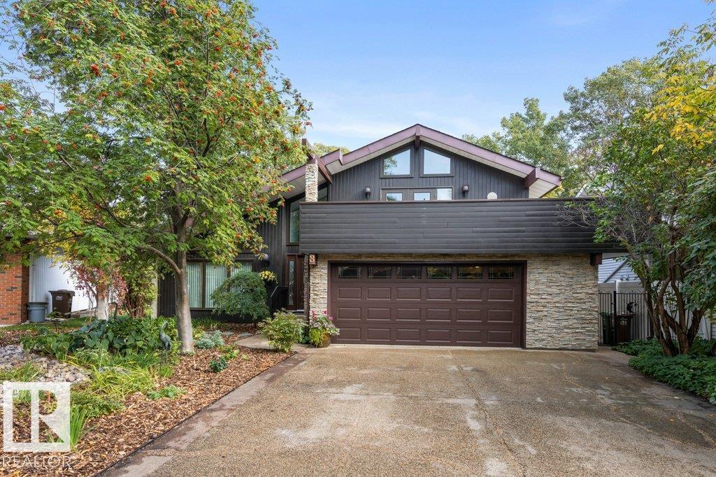 8 GREEN LEES PL, St. Albert