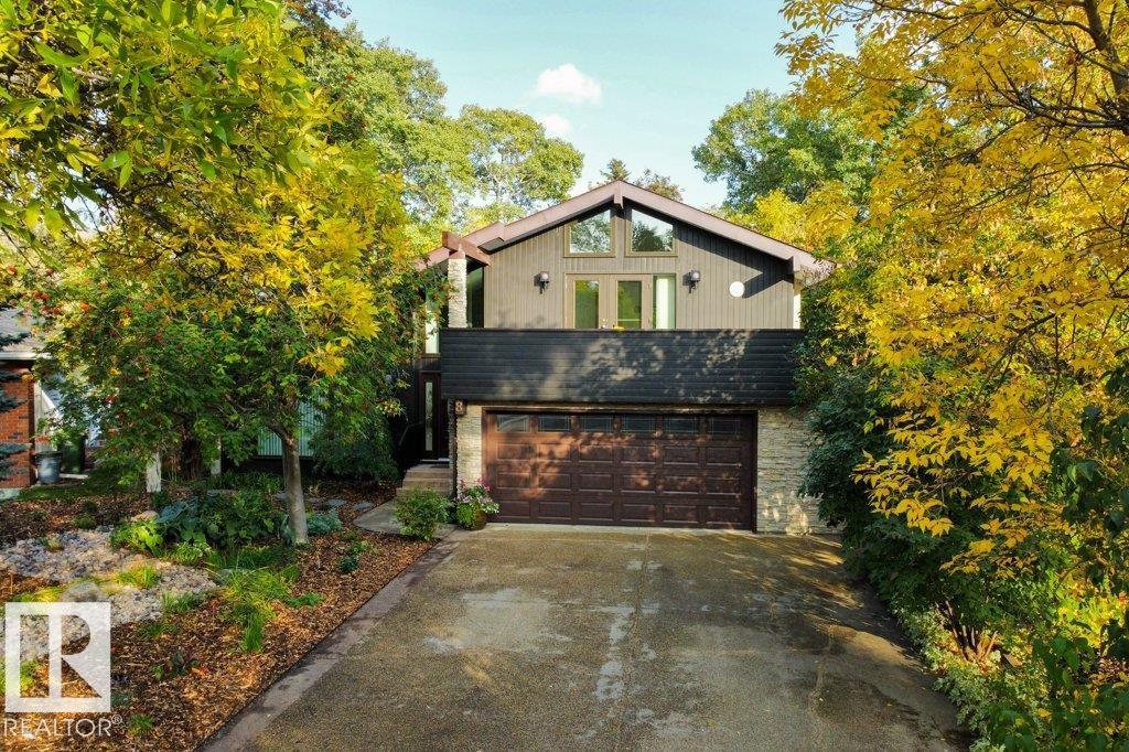 8 GREEN LEES PL, St. Albert