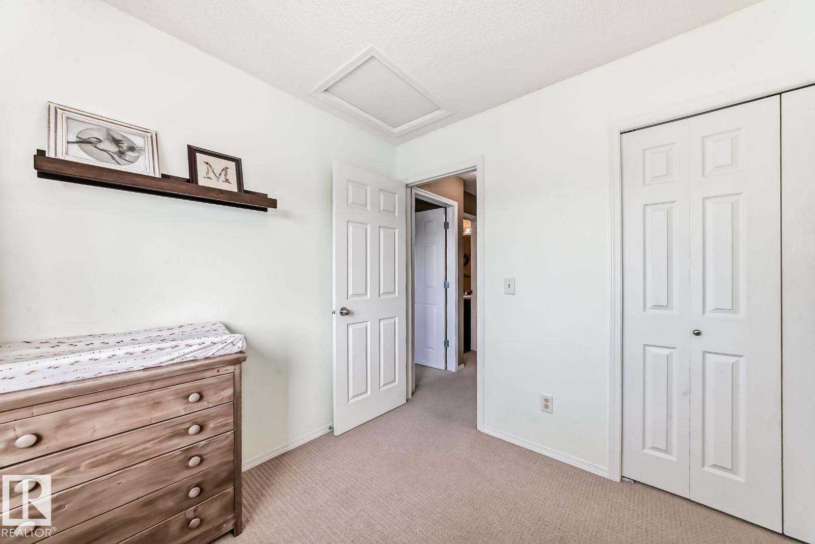 1412 75 ST SW, Edmonton