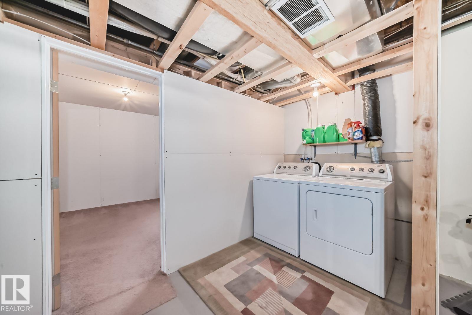 1412 75 ST SW, Edmonton