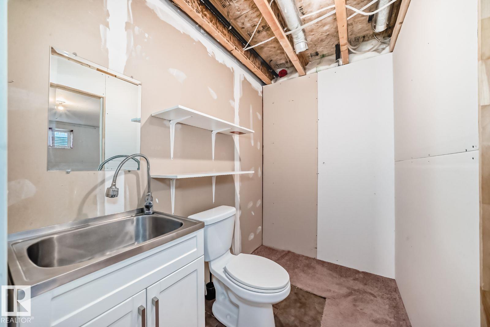 1412 75 ST SW, Edmonton