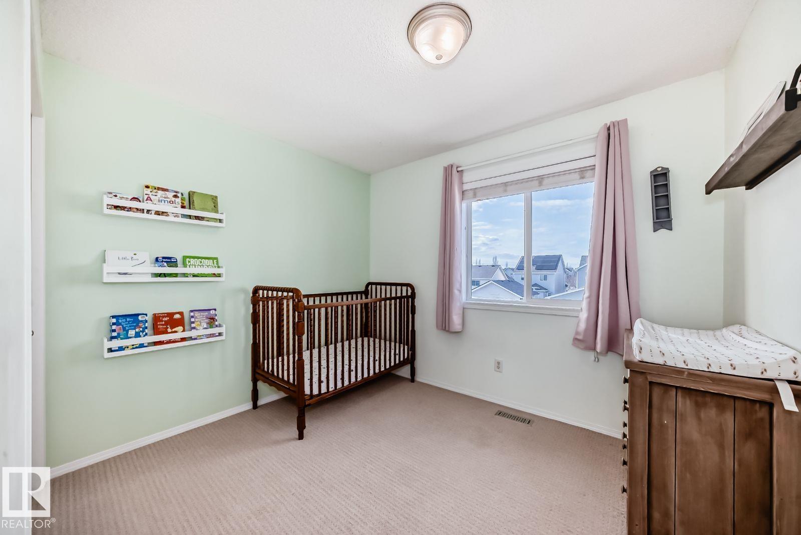 1412 75 ST SW, Edmonton